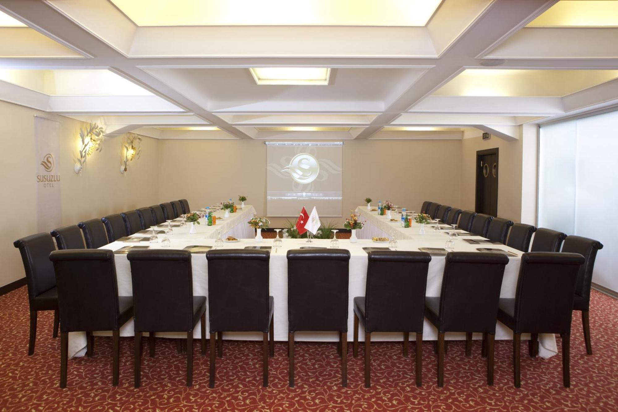 איזמיר Susuzlu Atlantis Hotel מראה חיצוני תמונה