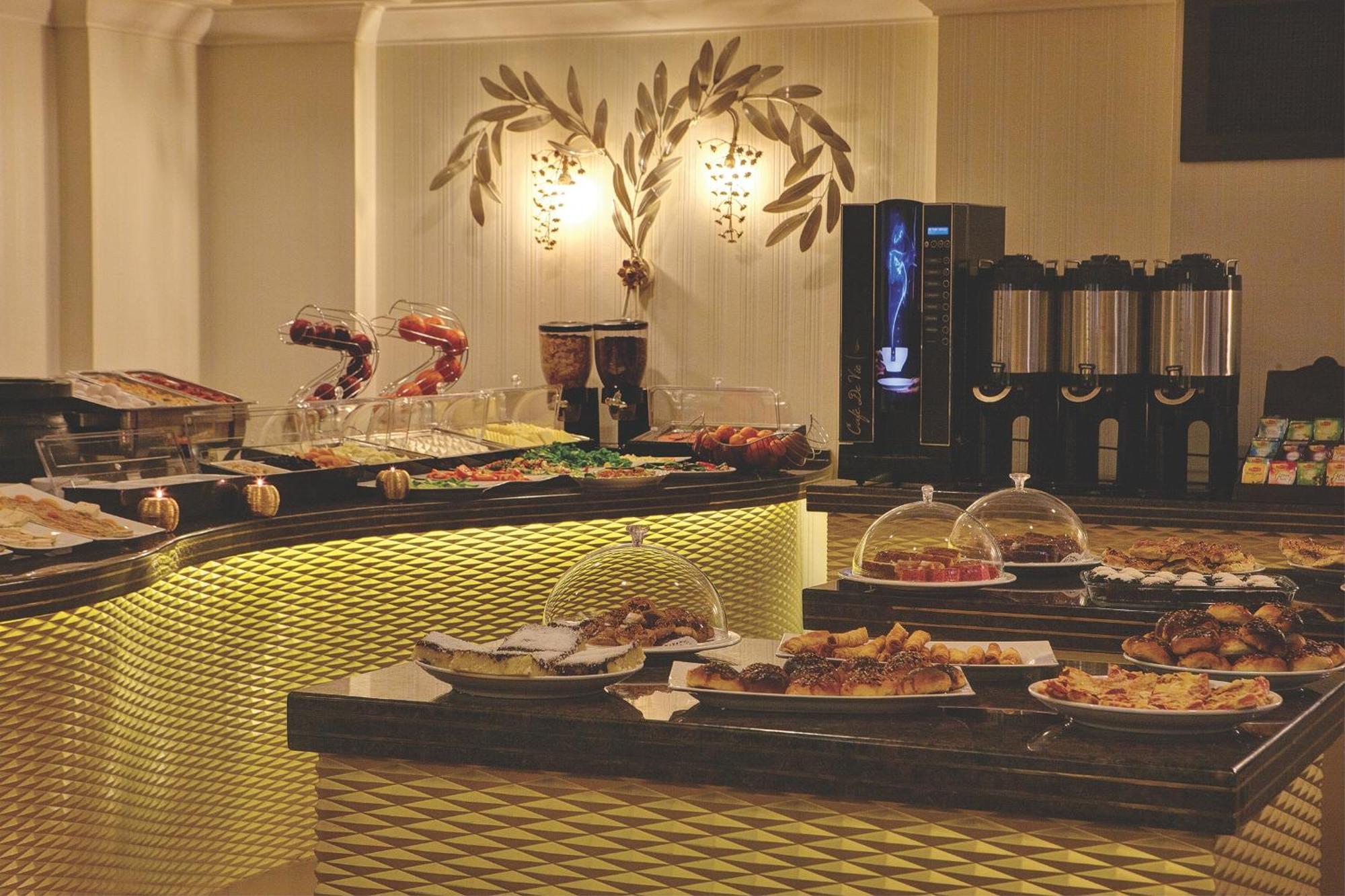 איזמיר Susuzlu Atlantis Hotel מראה חיצוני תמונה
